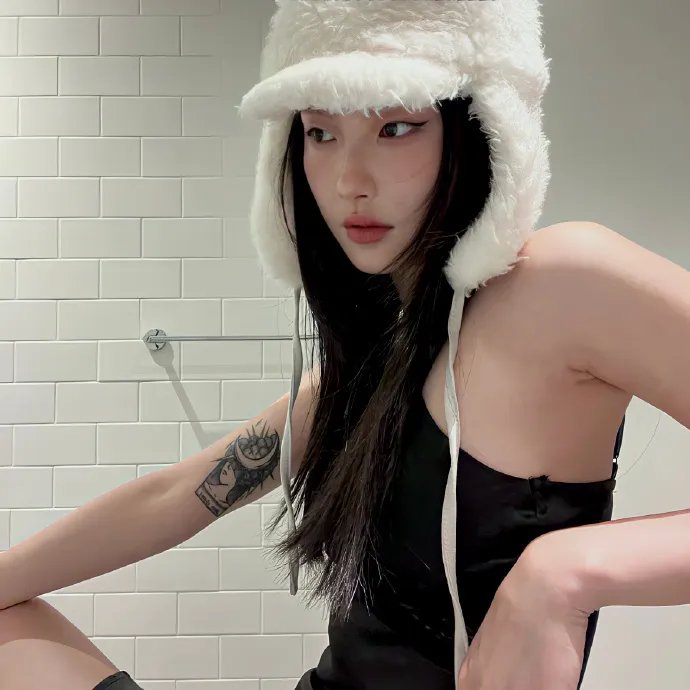 穿靴子的猫2封面